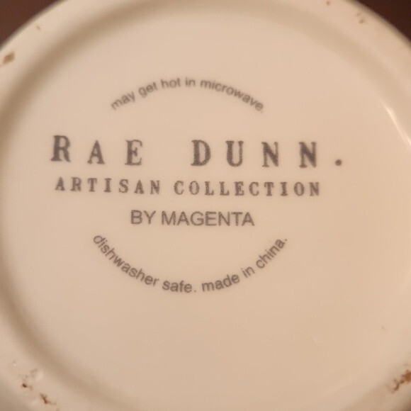 Rae Dunn " Santa Clause" Red & White Mug - Picture 4 of 4